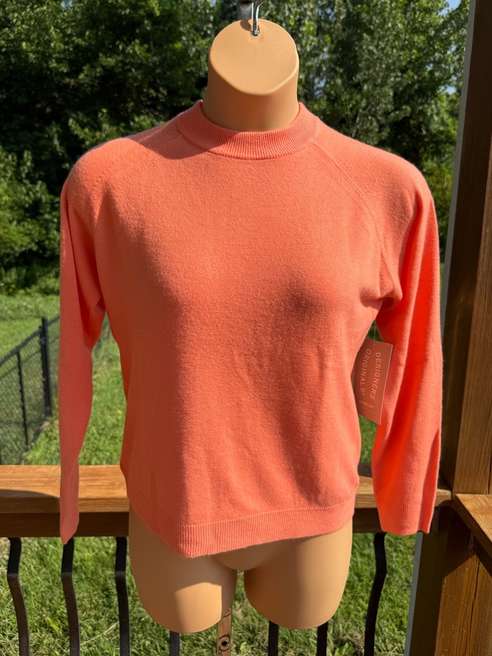 Designer Originals Luxelon Mockneck with back Zipper mango orange Sweater NWT
